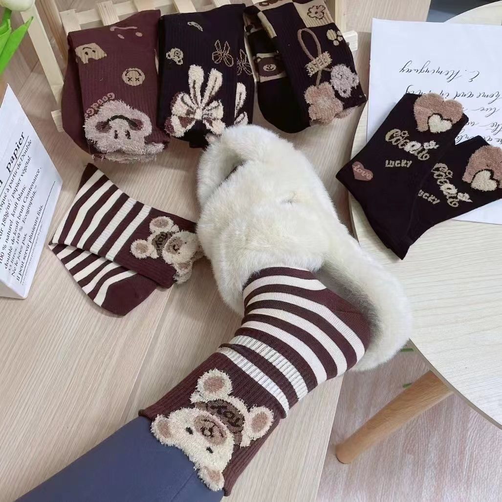 5 Pairs Women's Autumn Winter Mid Tube Socks Internet Famous Hot Item Instagram Trendy New Three-dimensional Cute little Bear