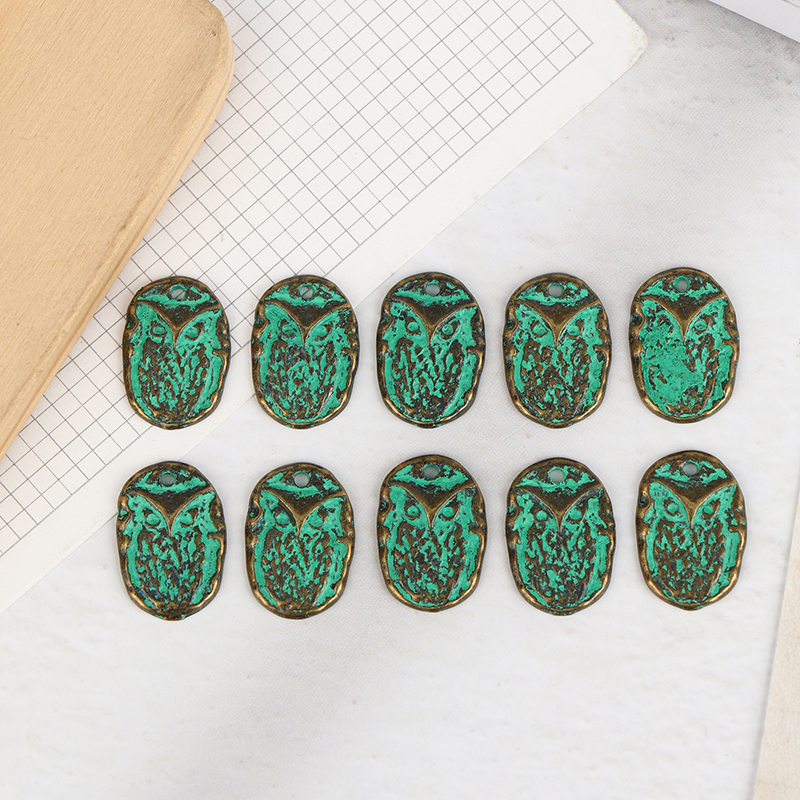 10Pcs Various Retro Totem Style Metal Button Pendants For Clothing Coats Uniforms Jacket Decor Hanging DIY Making Accessories