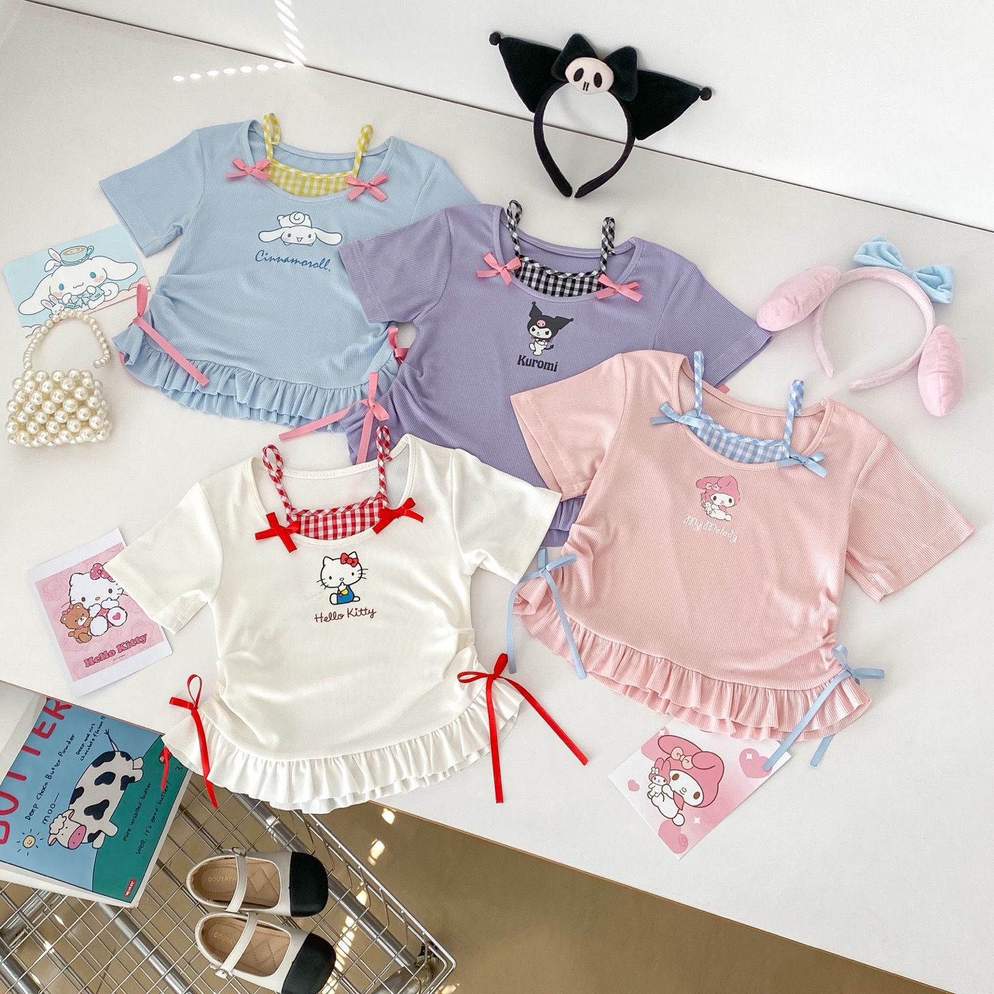 Girls T-shirts New Children's Sweet Cute Kt Cat Cartoon Fake Two Short-sleeved Lace T-shirt Sweet Summer Tide Top Tees