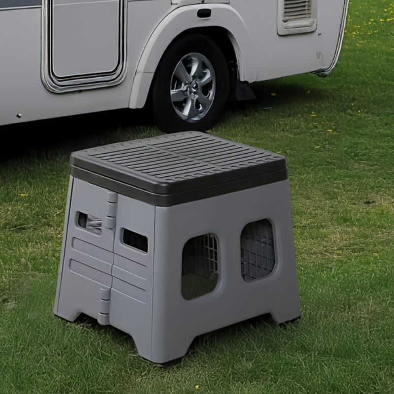 Portable Folding Toilet for Camping, Travel & Emergency Use - Odor-Resistant, Durable PP Material, Compact Design with Lid