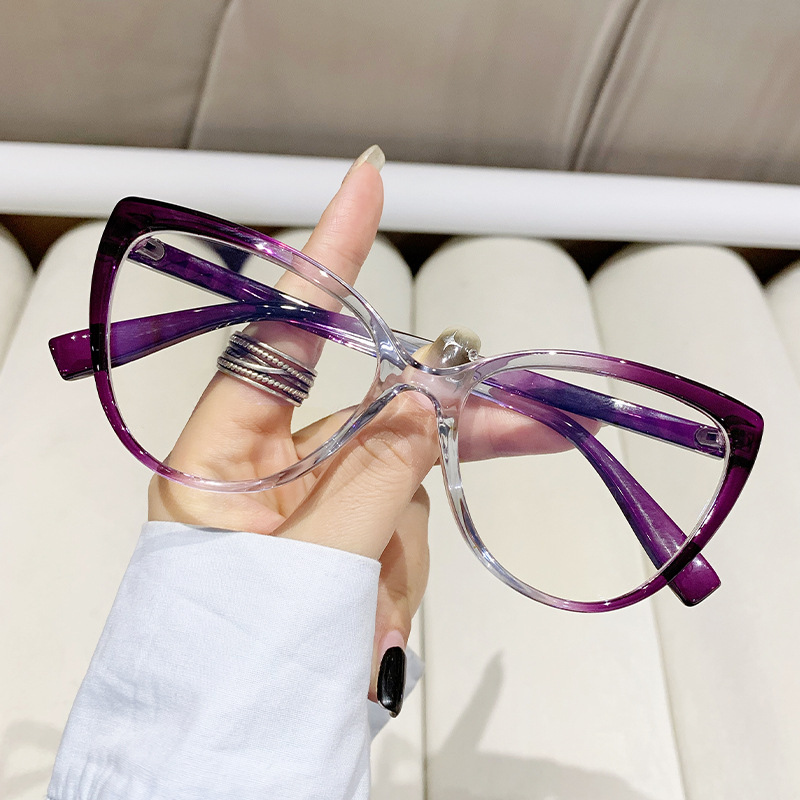 2026 new retro cat eye anti blue light glasses frame ins European and American personality no makeup trendy flat mirror