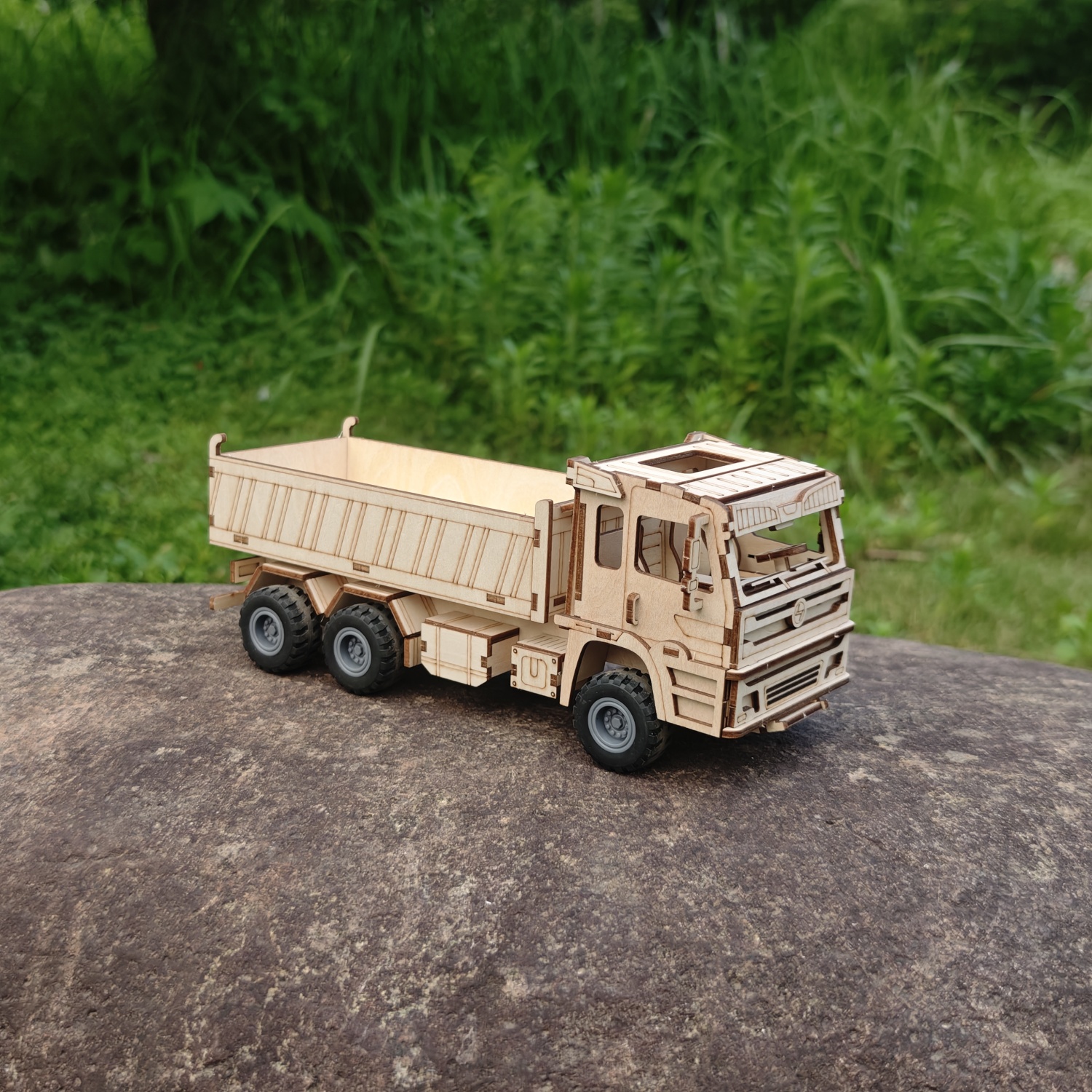 Build Your Own Heavy Truck 3D Wooden Puzzle Model Kit - A Fun And Educational DIY