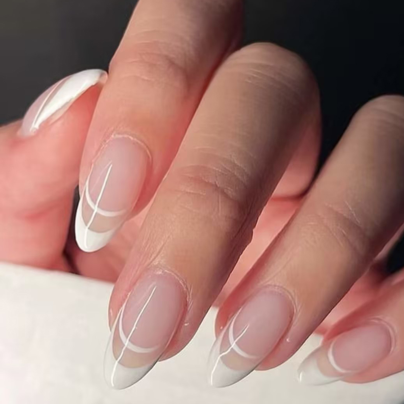 24PCS/ French white edge almond fake nails instantly upgrade your appearance, white lines outline, simple and generous, suitable