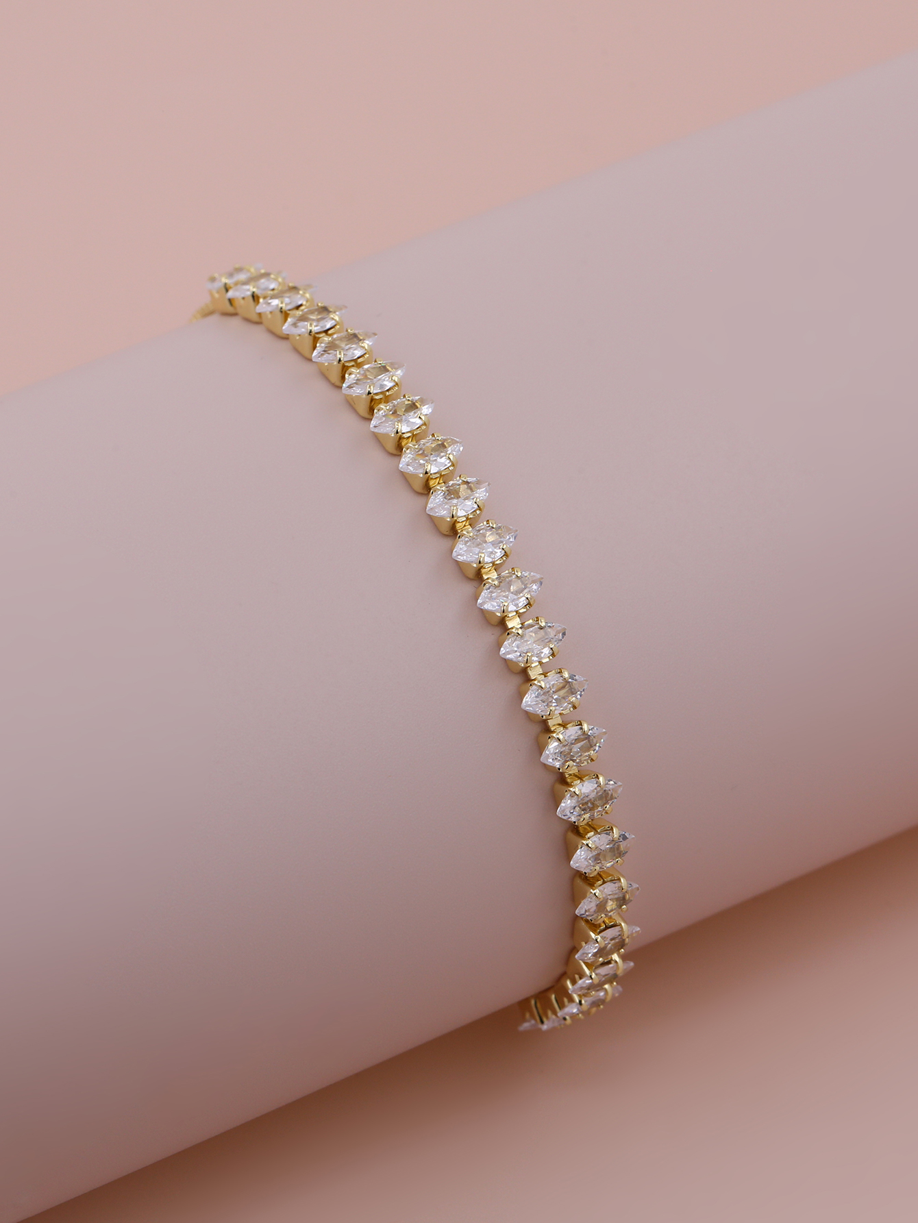 Fashion Sparkling Geometric White Zircon Gold Color Silver Color Push Pull Adjustable Bracelet Women Luxurious Jewelry