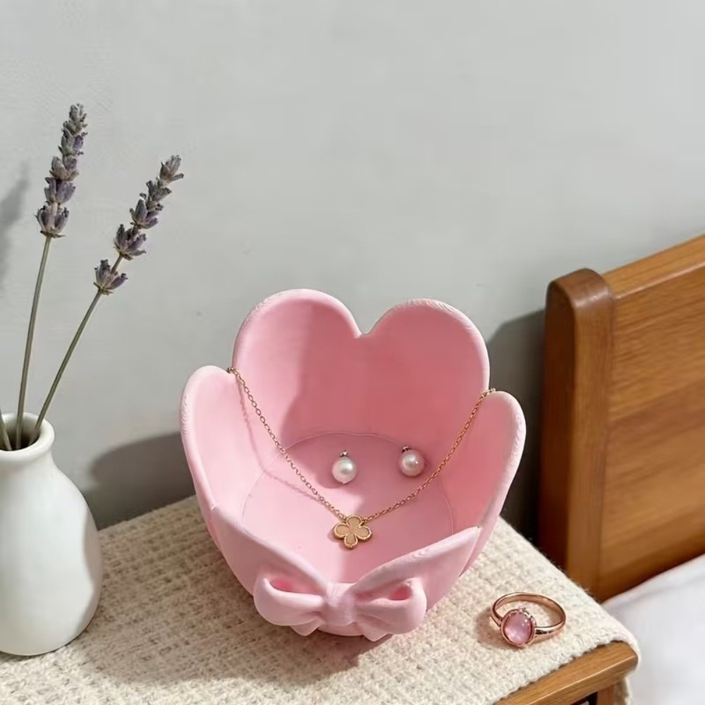 New Plastic Material Bowknot Storage Dish Simple Design Decorative Jewelry Tray Pure White Cute Style Key Storage Box Party