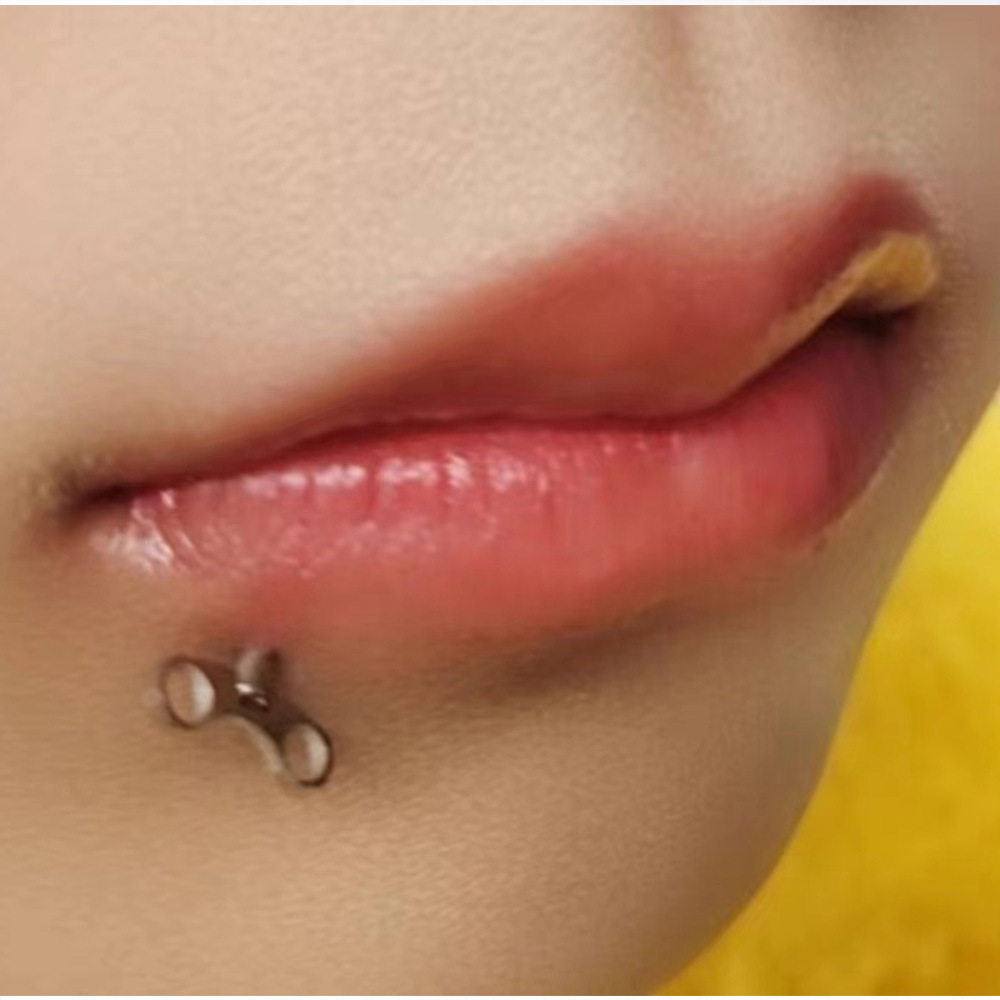 【Prices are low- don't beslow】Stainless steel key switch lip nail hot girl ring replacement nail ear nail perforated jewelry