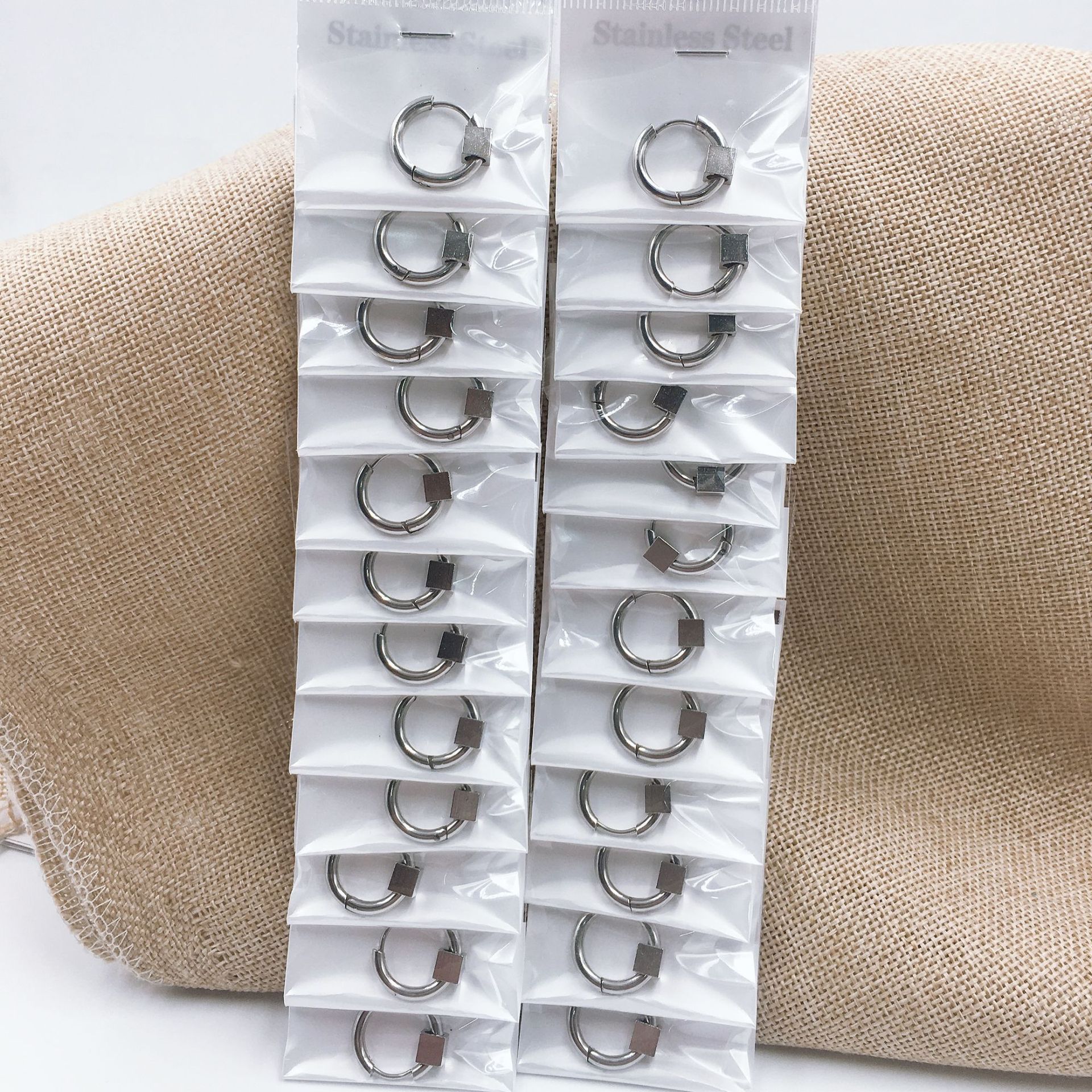 【New Arrivals】Wind simple personality circle earrings men's small square earring 2021 new style earring earring female ins