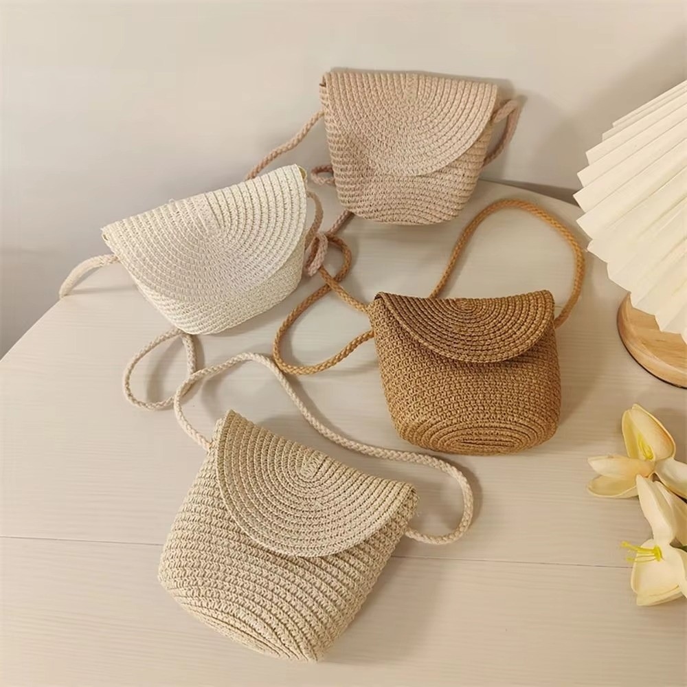 New Shell Shape Children Straw Bag Pure Color Half Round Handwoven Beach Bag Creative Handmade Bag Women