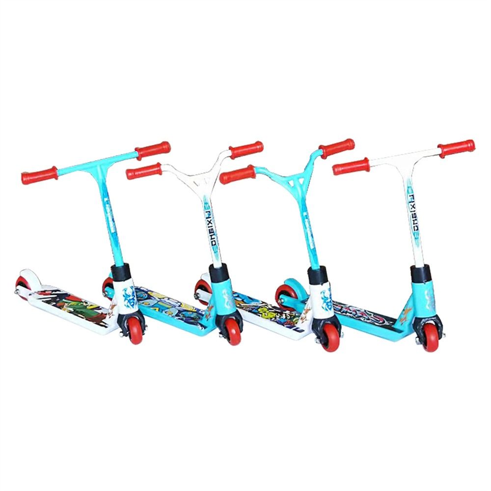 Party Favors Educational Finger Two Wheel Children's Finger Skateboards Mini Finger Scooter Mini Scooter Finger Scooter