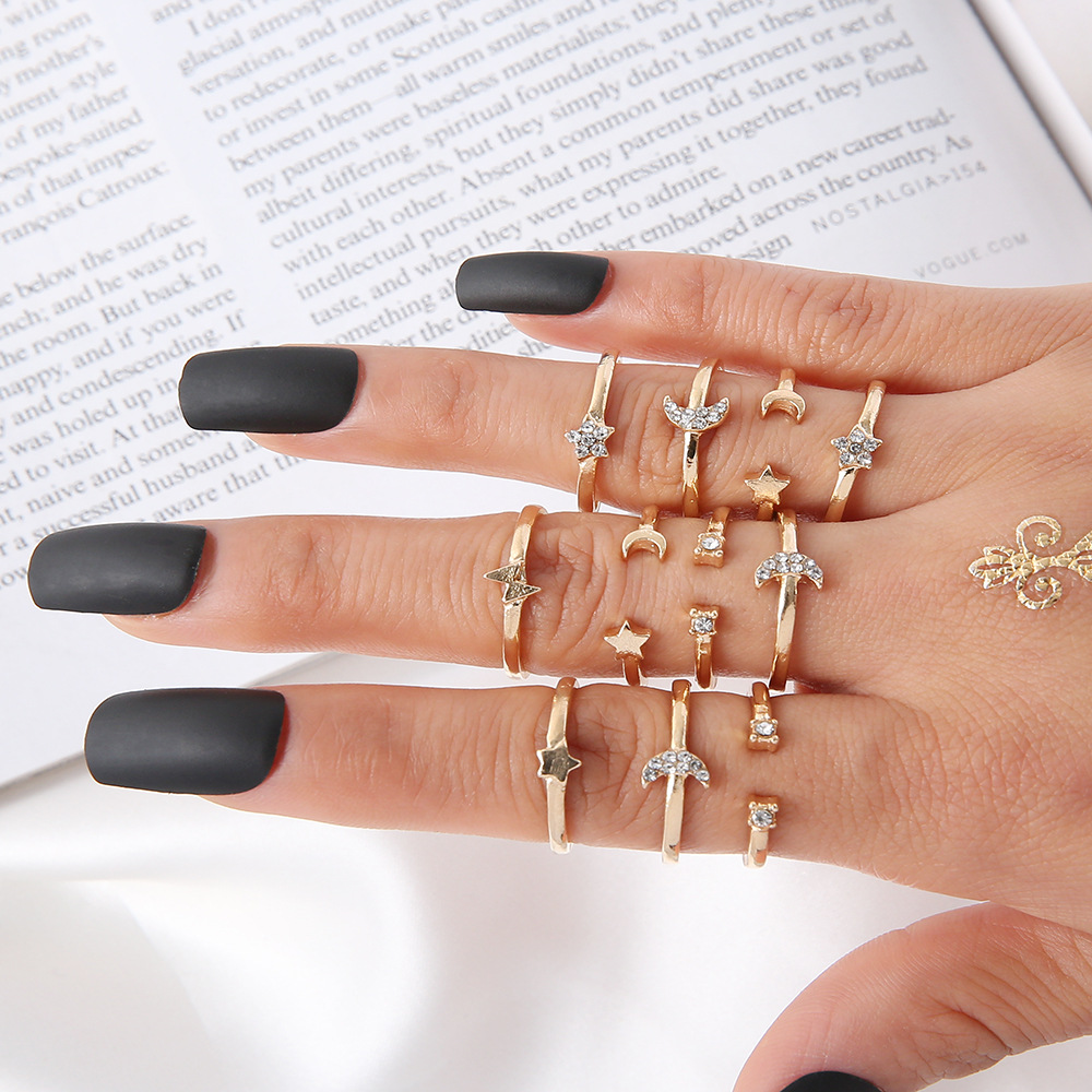 【I was hyped up】Direct selling ins star moon full diamond ring suit 11-piece joint ring women