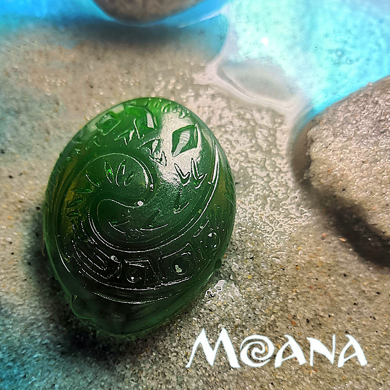 Yuanyan Anime Princess Moana Heart Of The Fiti Necklace Unisex Couple Pendant Luminous Prop Jewelry Accessories Gift