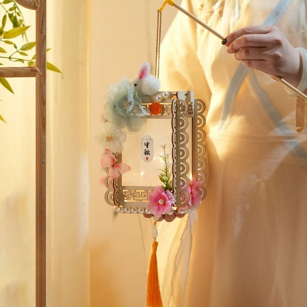 Antique Traditional Style Mid-Autumn Festival Lanterns DIY Material Kit Handmade Rabbit Lanterns with Light Portable Lantern Children
