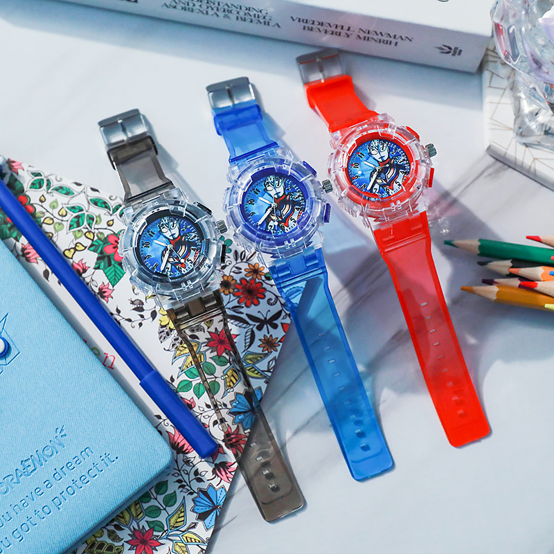 【New arrival】Promotional LED Light-Up Watch for Kids - Perfect for Kindergarten Students Aged 3-12 Years. This trendy product features glowing hands and a durable design, ideal as a fun learning tool or party gift. The watch is powered by a button cell ba