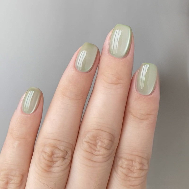 24Pcs Green Freshness Simple Opal Fake Nails with Glue DIY Art Design False Nails Wearable Nails Simple Stylish Pattern Artificial Nails