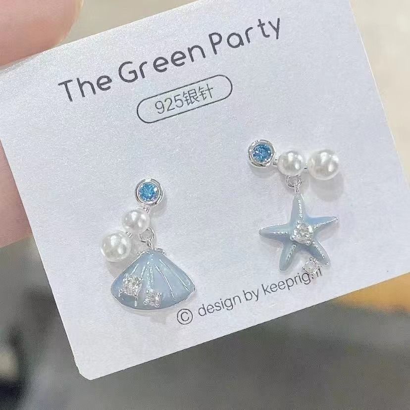 【New Arrivals】Ocean Blue Starfish Pearl Shell Earrings Small Cute Women's Playful Asymmetric Earrings