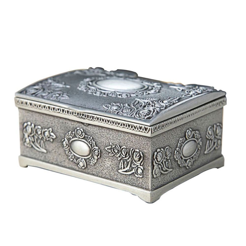Elegant Vintage Flower Metal Jewelry Box Heart Shaped Dustproof Ring Bracelet Organizer Retro Home Decor Ring Trinket Storage Pendant Beads