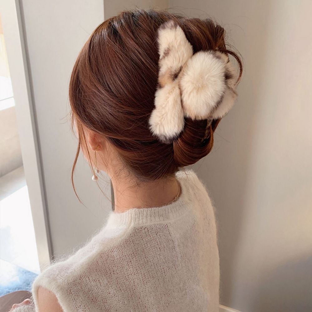 Elegant Simple All-match Autumn Winter Headwear Rabbit Fur Hair Ball Hair Clip Leopard Grasp Clip Hair Claw Female Hair Accessories