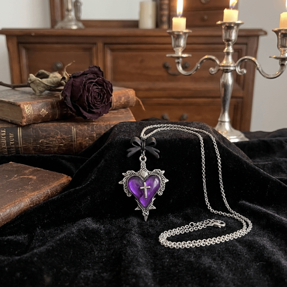 Trendy Vintage Gothic Necklace Black Bow Zinc Alloy Pendant Clavicle Chain Chic Heart Halloween Thorn Choker Cosplay
