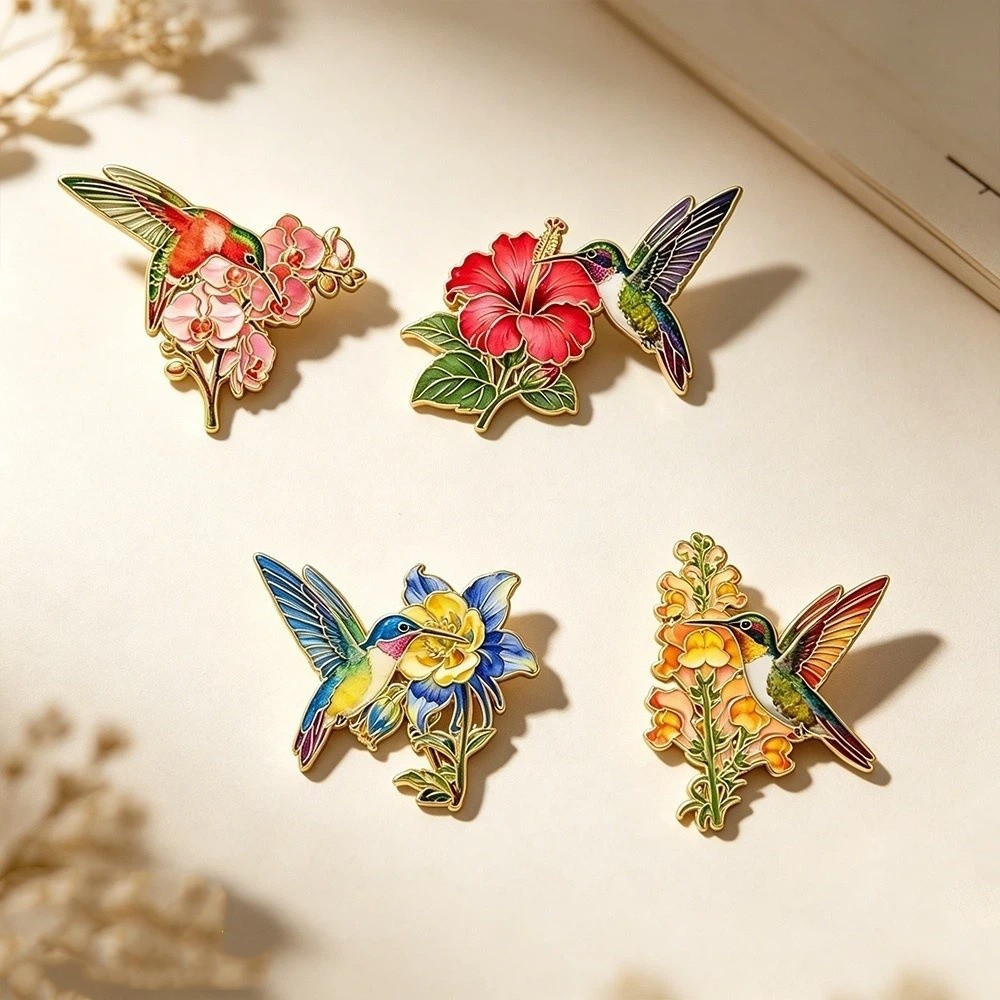 Elegant Zinc Alloy Hummingbird Flower Pin Chinese Style Colorful Animal Lapel Pins Trim Delicate Bird Badges Jacket Decor