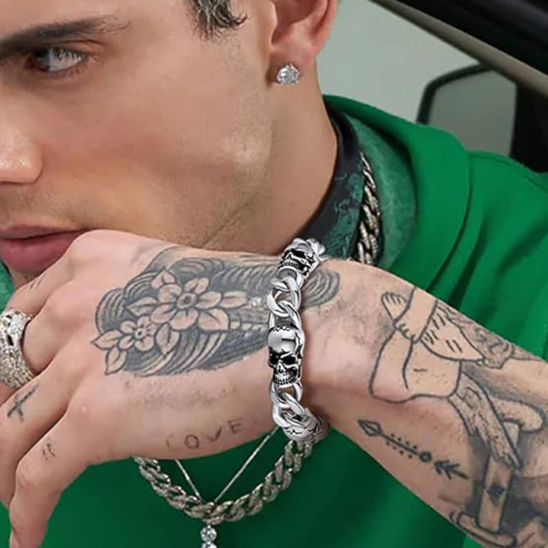 【Prices are low- Now don't beslow】Long Rui Titanium Steel Men's Cuban Chain Real Gold Plated Street Hip Hop Skull Stainless Bracelet