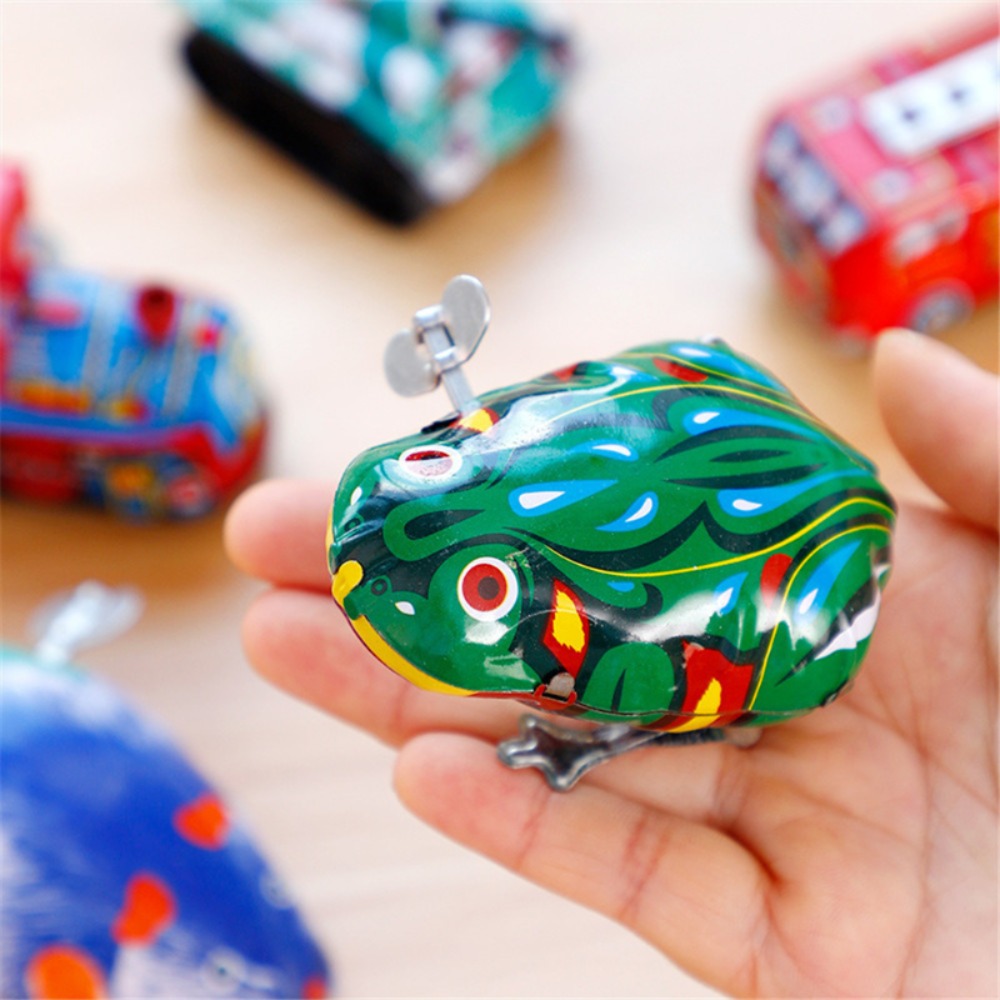 Funny Gift Vintage Children Collection Gift Family Gathering Interative Clockwork Frog Wind Up Frog Clockwork