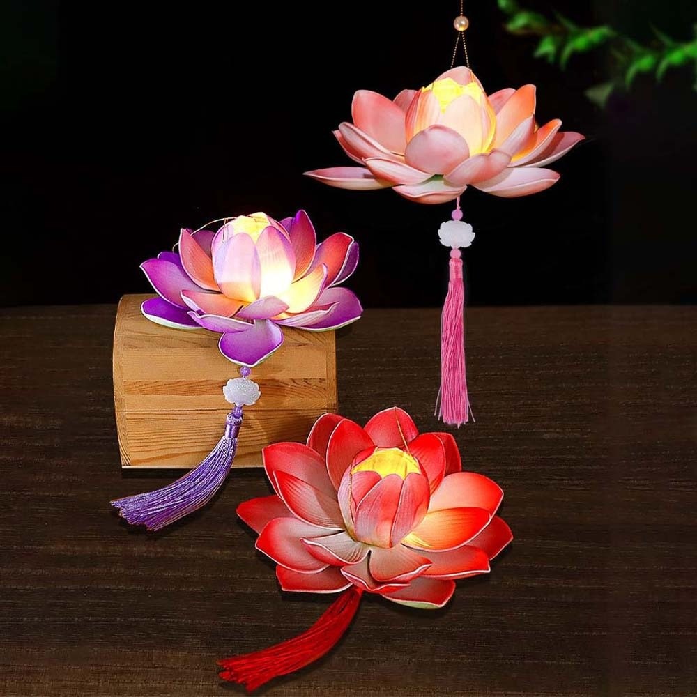 Chinese Lantern Ancient Style Lotus Lantern Warm Light Creative Design Flower Lamp Elegant Tassel Beautiful Pink Handheld Light Dance Show