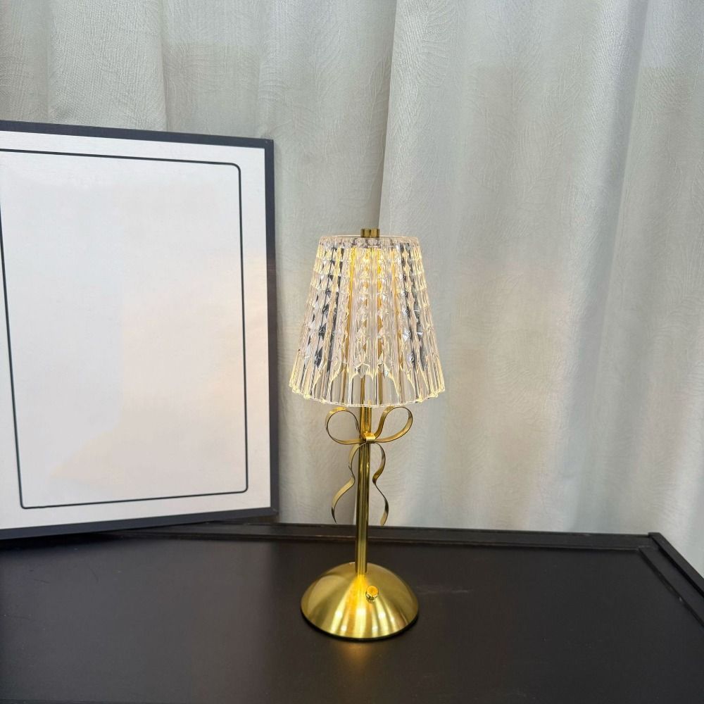 Creative Nordic Style Bowknot Table Lamp Touch Control Vintage Bedside Lamp Portable 3 Colors Metal Reading Lamp Restaurant Use