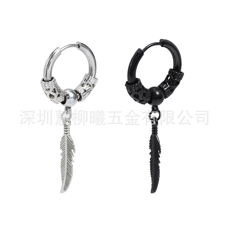 【Trendy designs】2020 Fashion Hop Earrings Distinctive Earrings Black Elegant Ear Buckle Women's Cold Wind Small Earrings