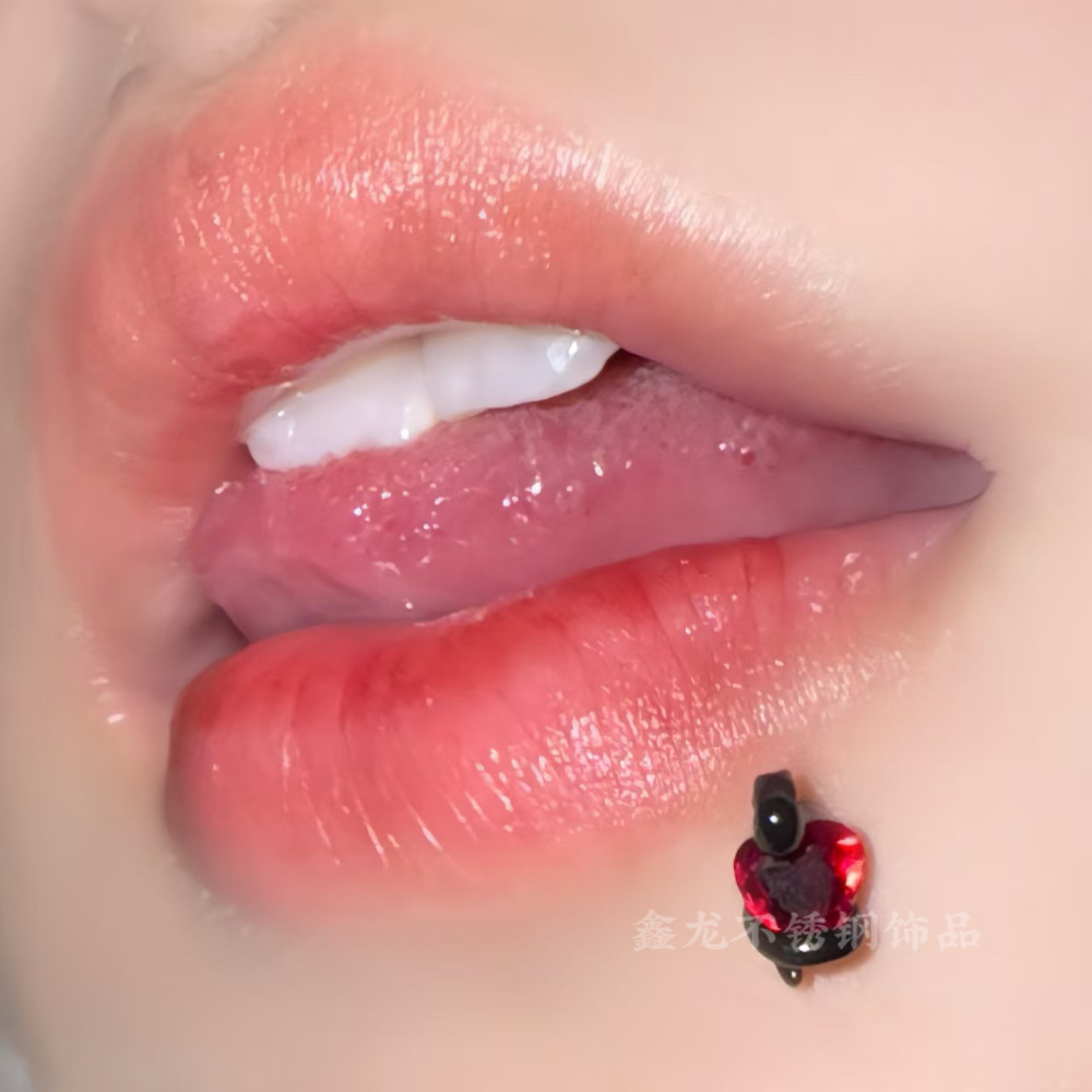 【Trendy designs】Black Small Snake Lip Nail Ear Bone Nail Tooth Diamond Zircon Dopamine Sweet Cool Puncture New Starter