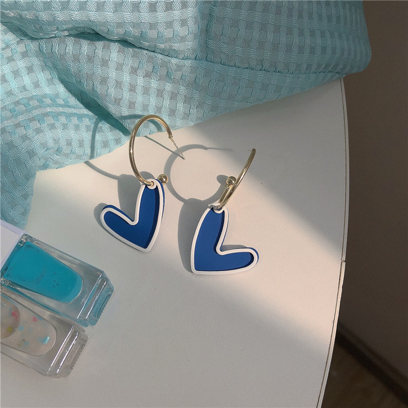 【New arrival】Contrast Color Peach Heart Earrings ~ Blue All-match Ins Vintage Niche Design Earrings Women's Hong Kong-style Earrings Distinctive Ear Studs Trendy
