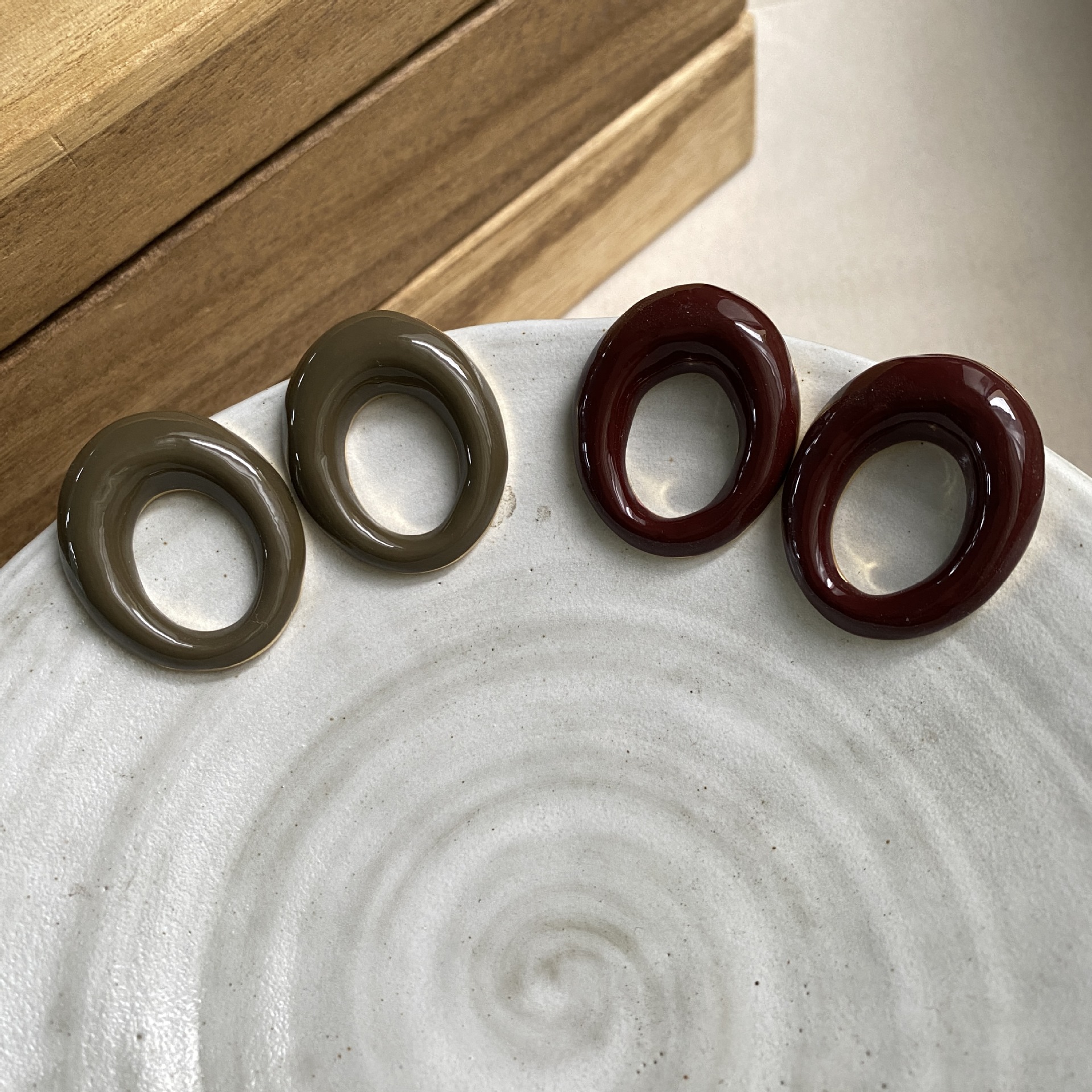 【Prices are Now don't beslow】Simple Glaze Ring Earrings New 2024 Niche Unique Earrings Autumn and Winter High-end Earrings for Women