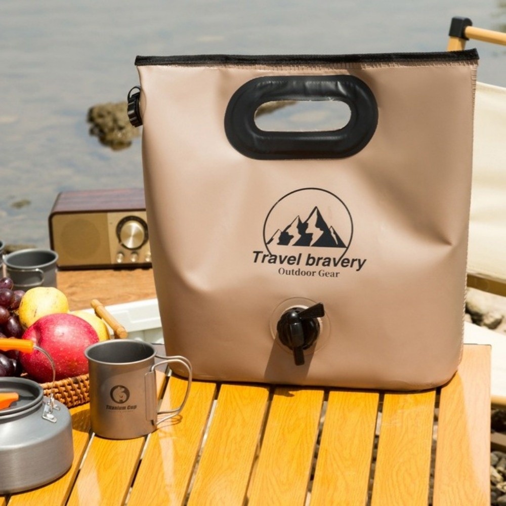 Portable 8L Outdoor Water Storage Bag Soft Material Large Capacity Folding Water Bag Reusable Foldable Design Collapsible Water Container Barbecues
