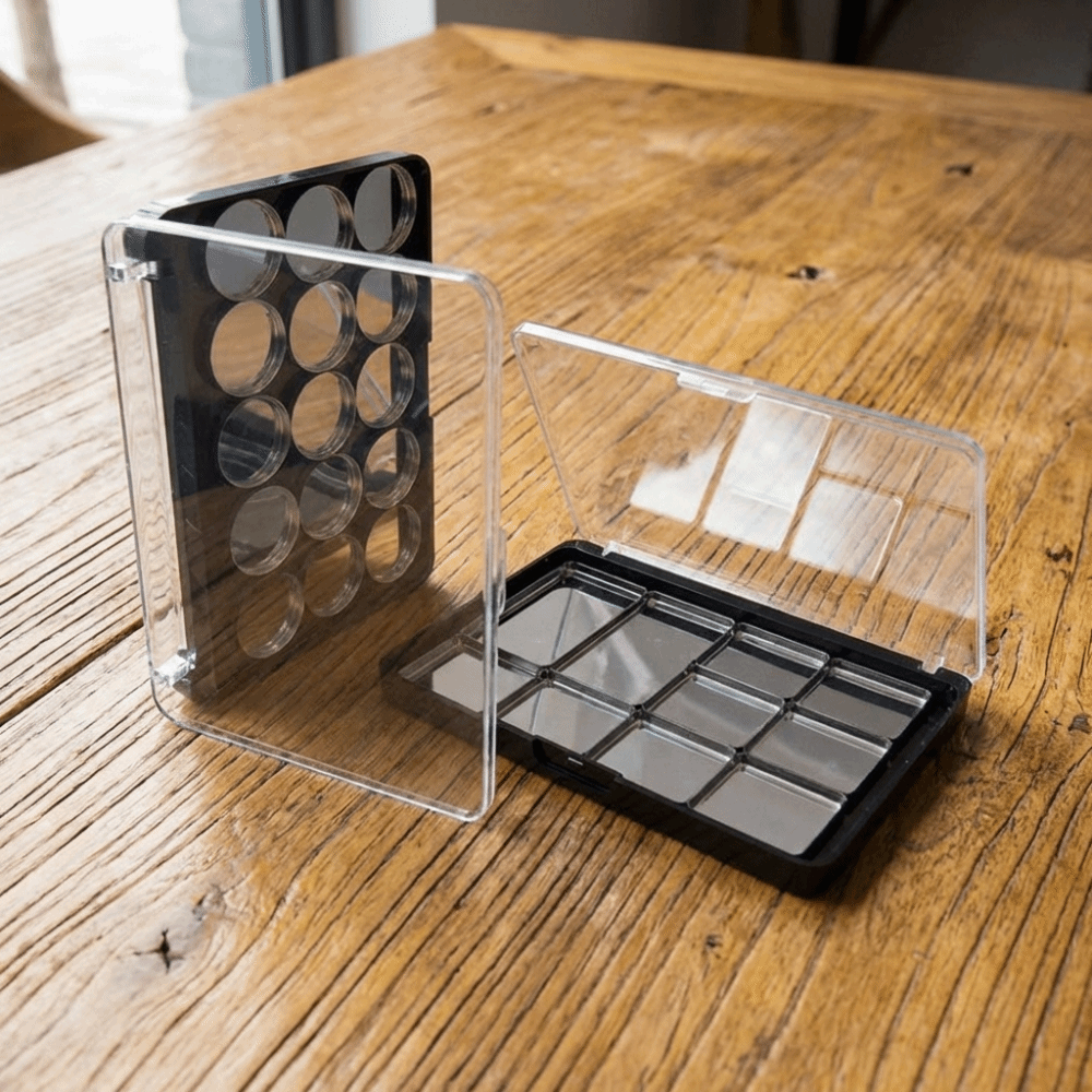 Highlighter Refillable Multiple Grids Empty Magnetic Cosmetics Palette Cosmetic Storage DIY Makeup Dispensing Box Portable Self-assembly Eye Shadow Disk Travel Makeup