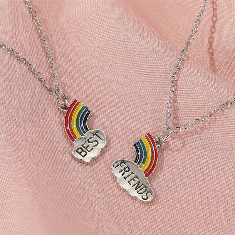 Yuanyan 2 Pcs/set Women Stitching Heart Rainbow Friendship Couple Necklace Fashion Best Friend One Pair Pendant Necklace Choker Jewelry