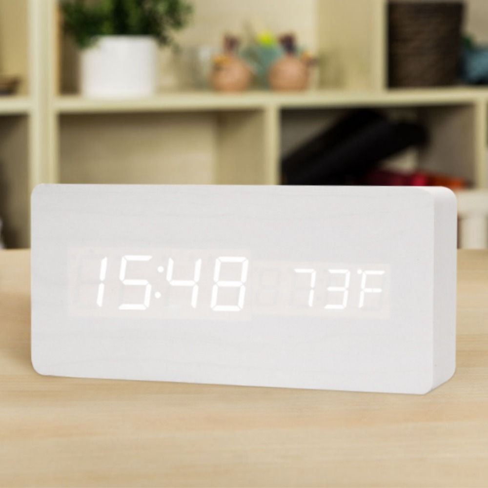 Portable Large Display Digital Alarm Clock Reminder Temperature Display LED Digital Clock 3 Levels Brightness Date Display Table Clock Bedroom