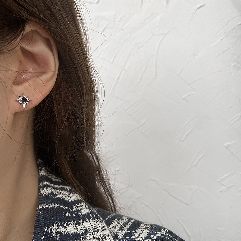 【Top Picks】Black and white Gemini zircon earrings s925 pin men's simple punk small earrings women's fashion 2023 new fashion