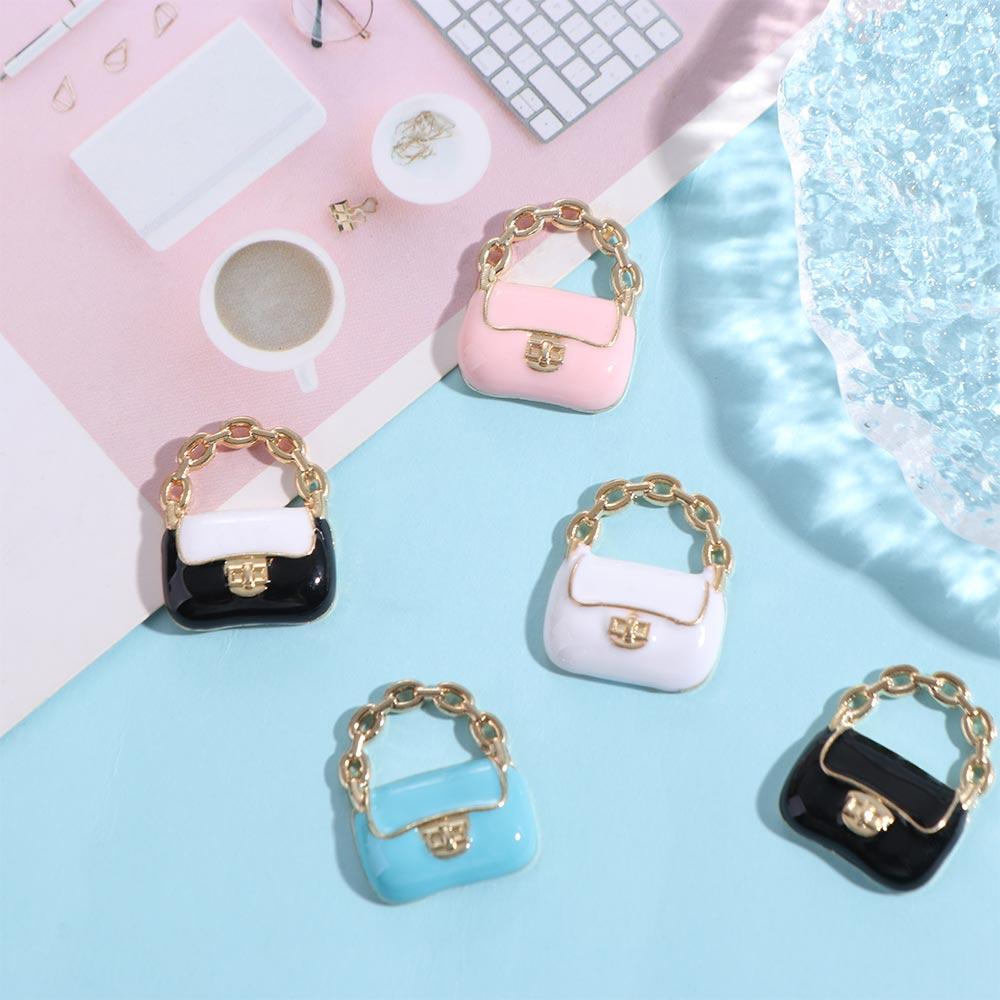 Simulation Bag Model DIY Toy Dollhouse Miniature Metal Handbag Black/White Cute Doll Miniature Bag Fashion Decoration Dollhouse Mini Metal Chain Bag Kids Gift