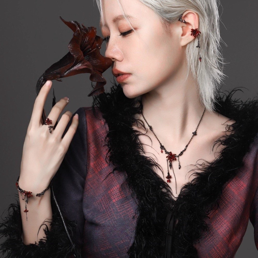 New Dark Red Mandala Flower Jewelry Punk Style Y2K Gothic Style Rings Tassel Alloy Necklace Gifts