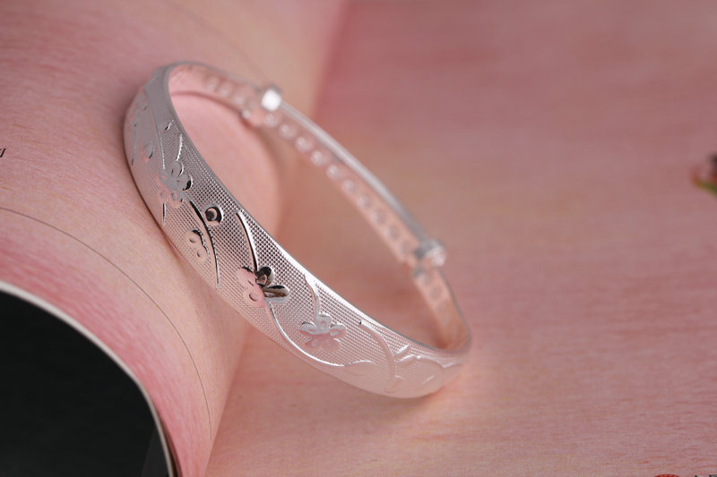 【Mega Sale】Direct Supply Dark Fragrance Bracelet Plum Push-pull Bracelet Ethnic Style Bracelet Silver Bracelet Fashion First Jewelry