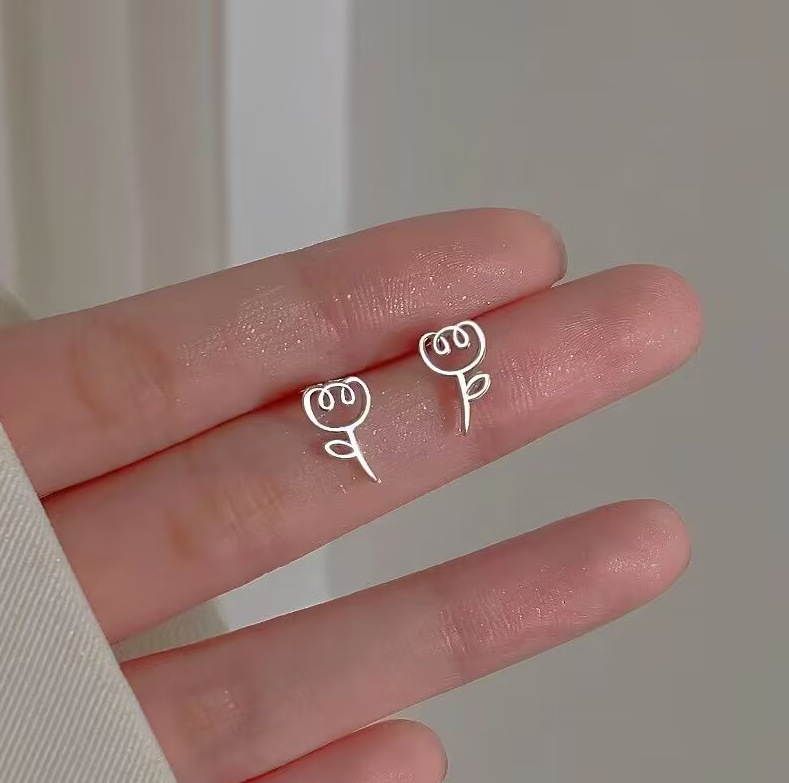【Top-notch Pin Diamond Butterfly Flower Sweet Elegant Earrings Korean Style High-end Earrings for Women