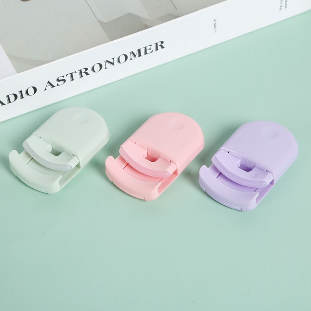 Portable Lash Lift Eyelash Curler Wide-angle Long-lasting Mini Eyelash Clip Makeup Tool Candy Color Lashes Curling Clip Women