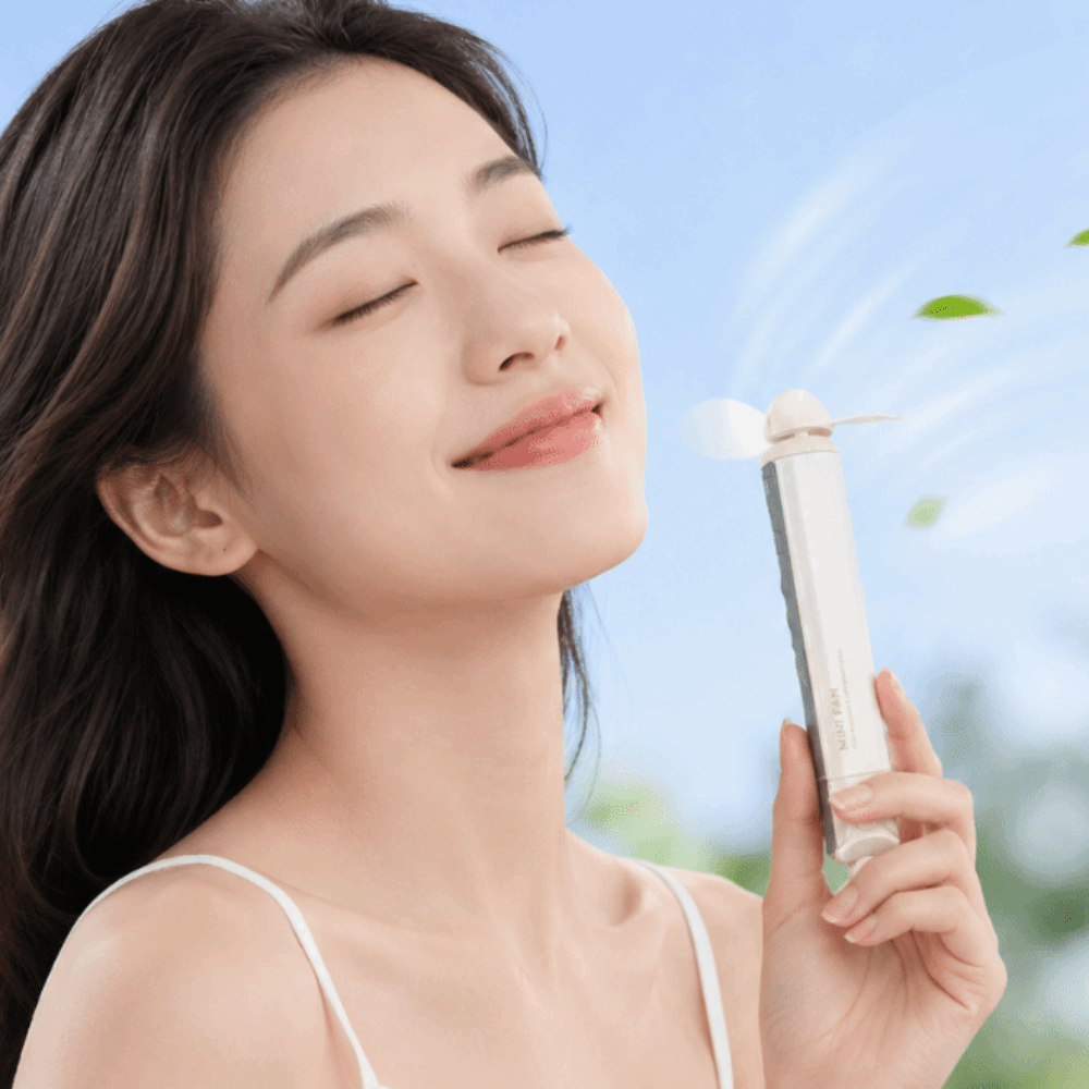 Simple Handheld Mini Handheld Fan Portable Rechargeable Mini Electronic Fan Durable Lightweight Small Electric Fan Travel
