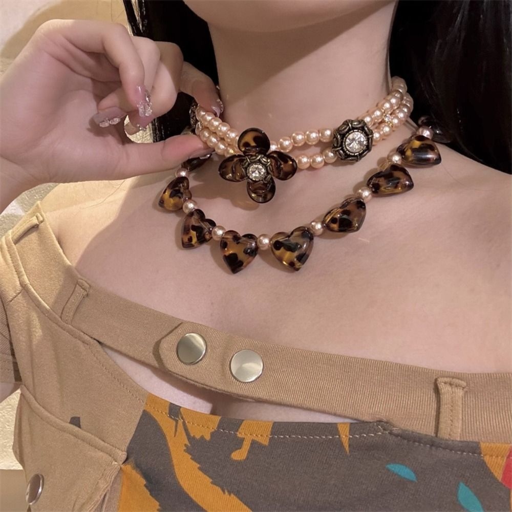 Fashion Jewelry Big Flower Layered Necklace Heart-shaped Pendant Leopard Print Choker Necklace Pearl Beaded Clavicle Chain Neck Jewelry