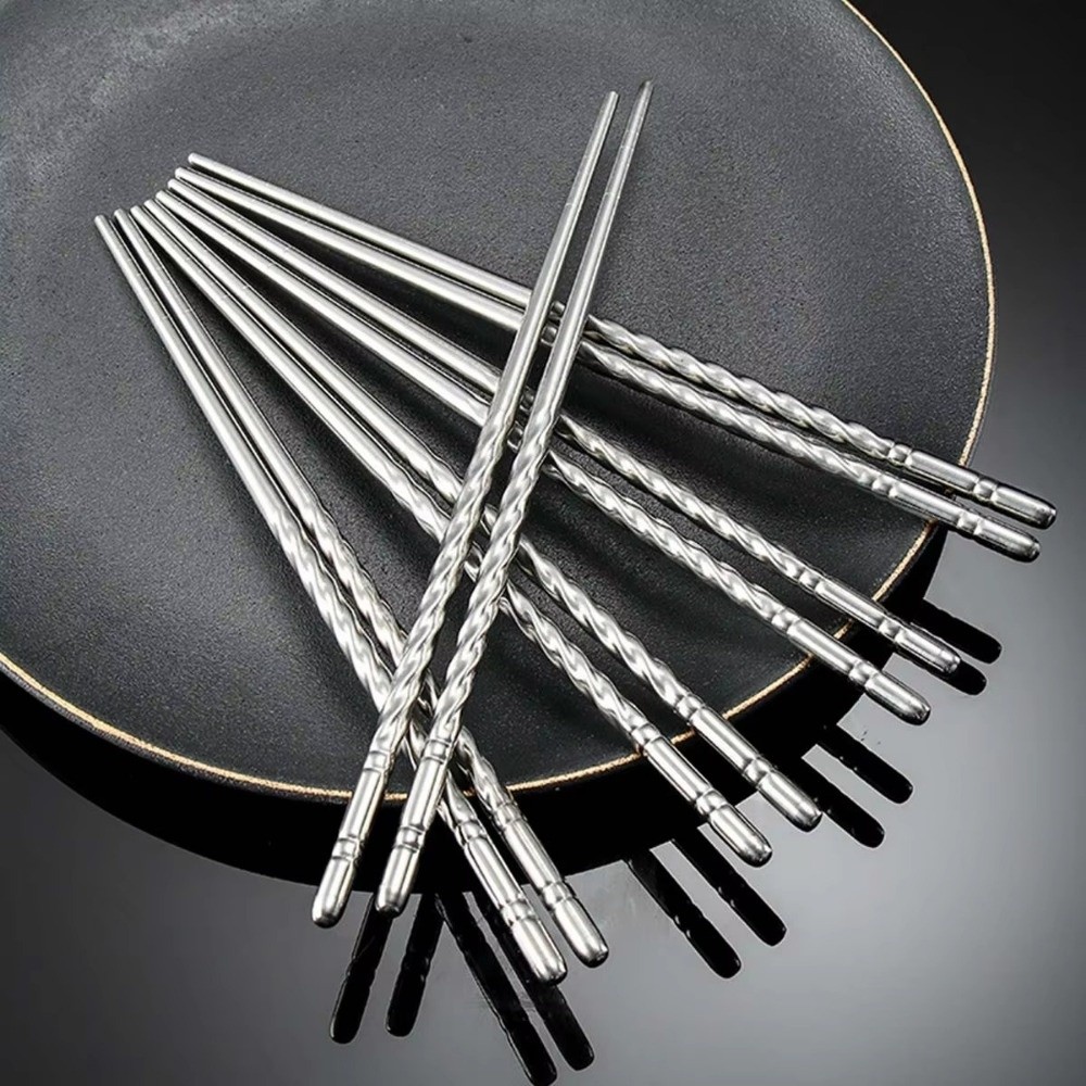 2/5 Pairs Non-slip 304 Stainless Steel and Wooden Spliced Chopsticks Chinese Reusable Sushi Chop Sticks Set Kitchen Tableware
