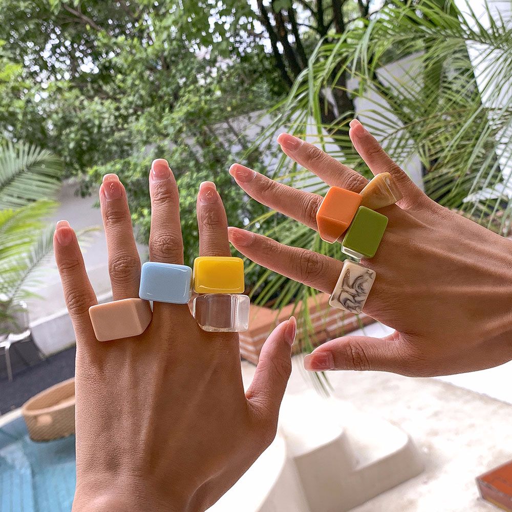 2021 New Style Men Solid Color Chunky Marbling Geometric Thumb Rings Resin Rings Finger Rings Fashion Jewelry