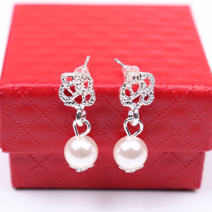 【Top-notch quality】B298 Korean cute pearl earrings female geometric earrings jewelry earrings earrings