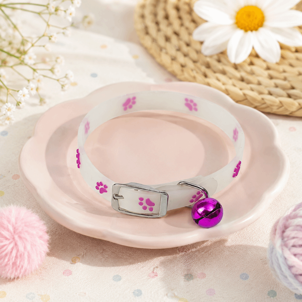 Cute Adjustable Cat Collar Claw Printed Anti-Loss Pet Luminous Collar Silicone Glow In The Dark Dog Collar Small Dogs