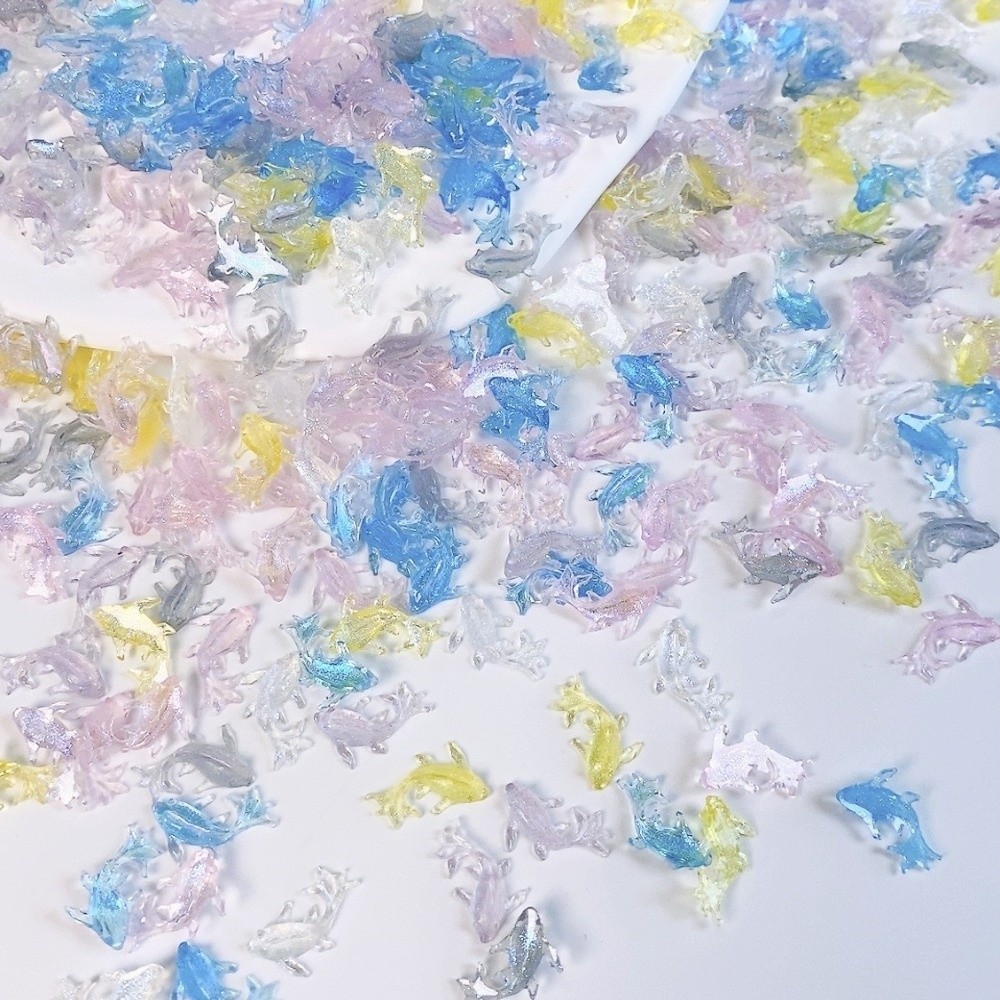 100 Pcs Cute Resin Dolphin Jellyfish Nail Decorations Shark Mini Shiny Goldfish Ocean Aurora Nail Manicure Tools Summer Ocean Style DIY Sea Series Nail Jewelry 3D Nail Charms