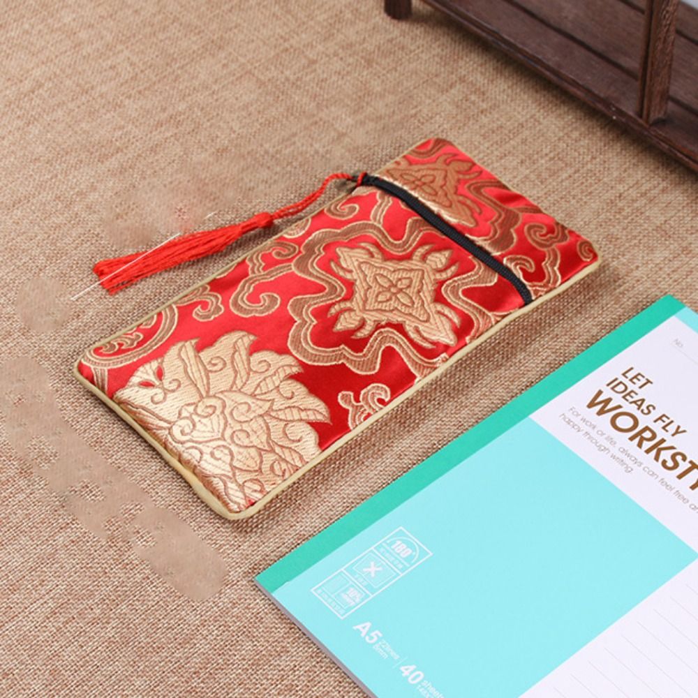 Small Portable Retro Antique Dragon Pattern Brocade Lotus Chinese Style Sachet Jewelry Bag Embroidery Bag Scripture Bag