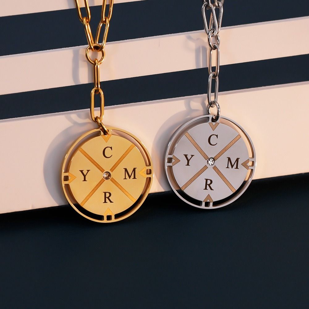 Fashion Chinese Style Necklace Neck Jewelry Vintage Compass Pendant Necklace Collarbone Chain Gifts